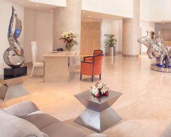 Radisson Blu Kochi - Koczin - Lobby