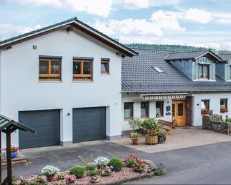 Awesome Apartment In Gräfendorf - Gräfendorf - Edificio