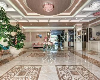 Siena Palace - Primorsko - Lobby