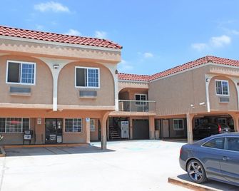 Orange Tustin Inn - Orange - Edificio
