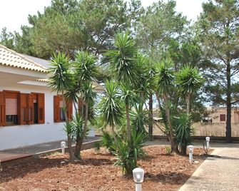 Villa Messi - Castelluzzo - Outdoor view