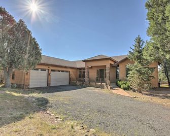 Game Room and Community Amenities Overgaard Home! - Heber-Overgaard - Edificio