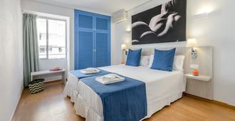 Apartamentos Vibra Tivoli - Ibiza - Chambre