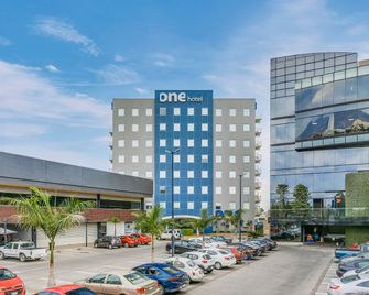 One Leon Poliforum - León - Edificio