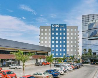 One Leon Poliforum - León - Building