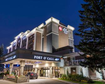 Best Western Plus Port O'Call Hotel - Calgary - Building