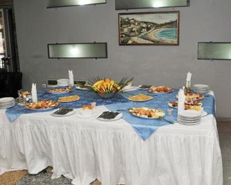 Hotel Dajti - Ulcinj - Buffet
