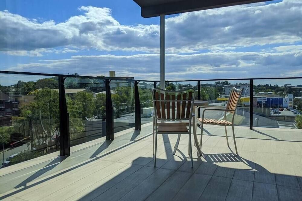 Stylish 1Bedroom Penthouse - בריסביין - מרפסת