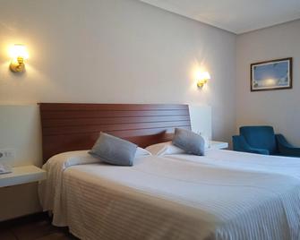 Hotel Sablón - Llanes - Bedroom