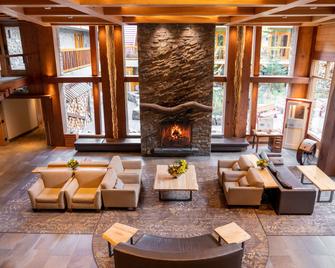Moose Hotel and Suites - Banff - Reception