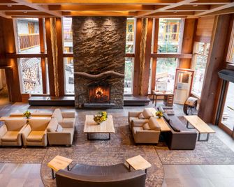 Moose Hotel and Suites - Banff - Lobby