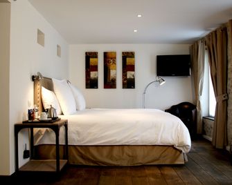 Hotelaunette Cottage Senlis - Senlis - Bedroom
