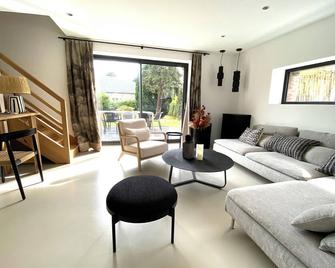 Maison familiale cosy proche mer Agon Coutainville - Agon-Coutainville - Salon