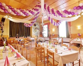 14 double rooms - Landhotel Neuwiese with traditional inn An der Mühle - Hoyerswerda - Restaurant