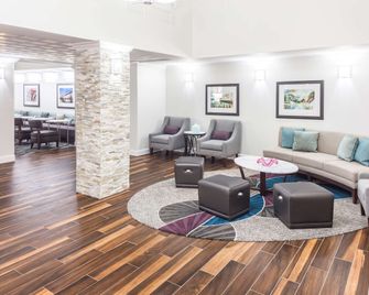 هوموود سويتس باي هيلتون تشاتانوجا- ها... - تشاتانوغا - ردهة