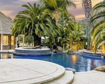 Countryranchweddings Guesthouse - Lincoln - Pool