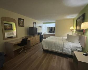 Economy Inn and Suites - Harrisburg