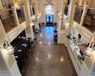 Historic Griffin Hotel - Griffin - Lobby