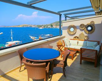 Senyildiz Hotel - Foça - Balcon