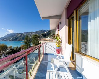Reginna Palace Hotel - Maiori - Balkong