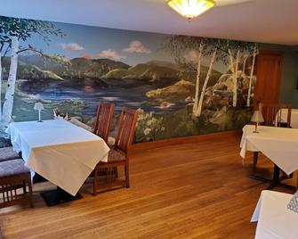Friends Lake Inn - Chestertown - Restaurant