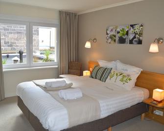 هوتل أمبروسيا - ابرس - غرفة نوم