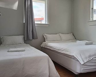 4 Doulbe Beds including 1 Sofa Bed Garden Charlet, 638 B Te Ngae Road, Rotorua - Rotorua - Bedroom