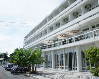 Hotel Marambaia Cabeçudas - frente mar - Itajaí - Rakennus