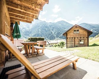 Chalets Trafögl - Val Müstair - Patio