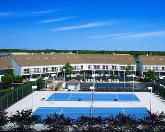 The Cove at Yarmouth - West Yarmouth - Building