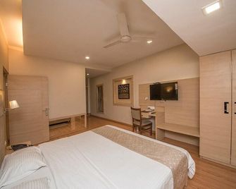 Yashwee International Hotel - Jamshedpur - Habitación