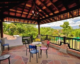 Finca Hotel La Esperanza - Montenegro - Balcony