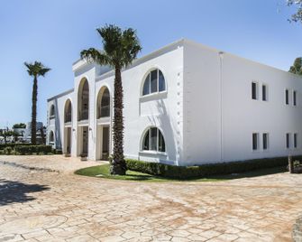 Dolmen Sport Resort - Minervino di Lecce - Gebäude