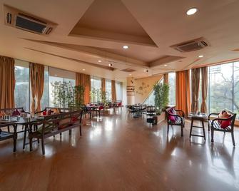 Triose Boutique Hotel Lonavala - Lonavala - Restaurant