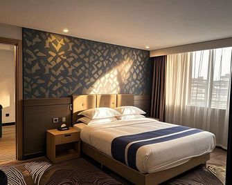 Shanhu Hotel Guilin - גילין - חדר שינה