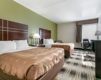 Quality Inn - Cape Girardeau - Bedroom
