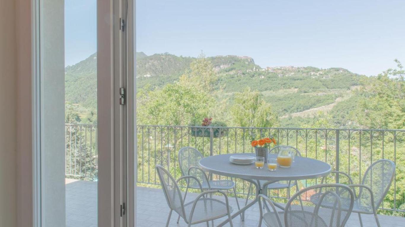 ريزيدنس تيري