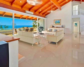 Bella Vista West 3 Luxury Ocean View - Hamilton Island - Obývací pokoj