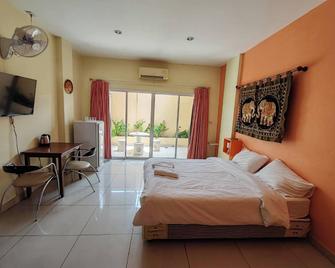 Jomtien Hostel - Pattaya - Camera da letto