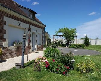 Gite \'le Paradis de Bois Guyon\' - Château-Renault - Extérieur