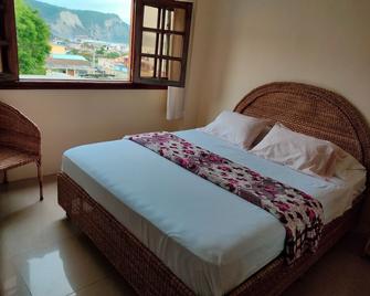 Hostal Poseidon - Puerto Cayo