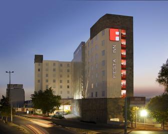 Fiesta Inn Express Naucalpan - Ciudad de México - Edificio