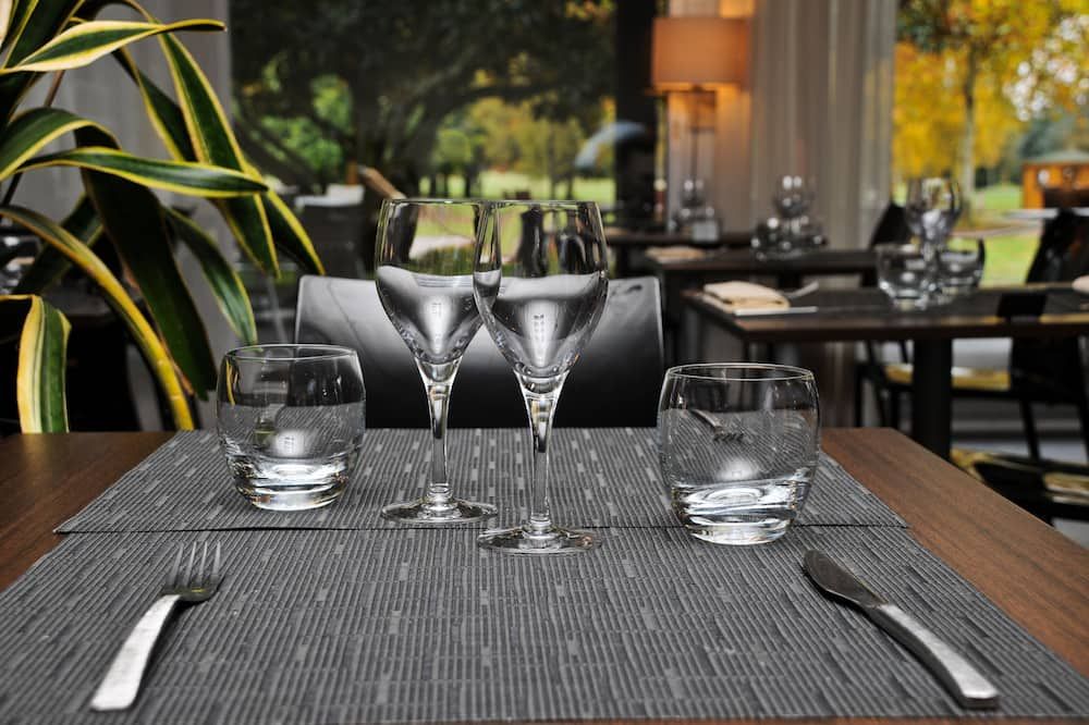 هوتل جولف سان لازار - ليموج - مطعم