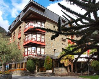 Hotel Guillem & Spa - אנקמפ - בניין