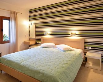 Simon Studios And Apartments - Sitia