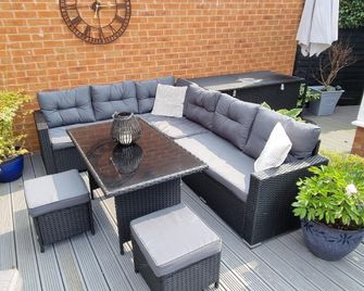 Dungarvon House B&B - Worle - Innenhof