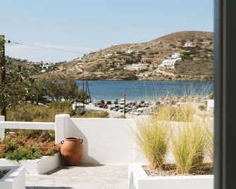 Kritikakis Village Hotel - Ios - Varanda