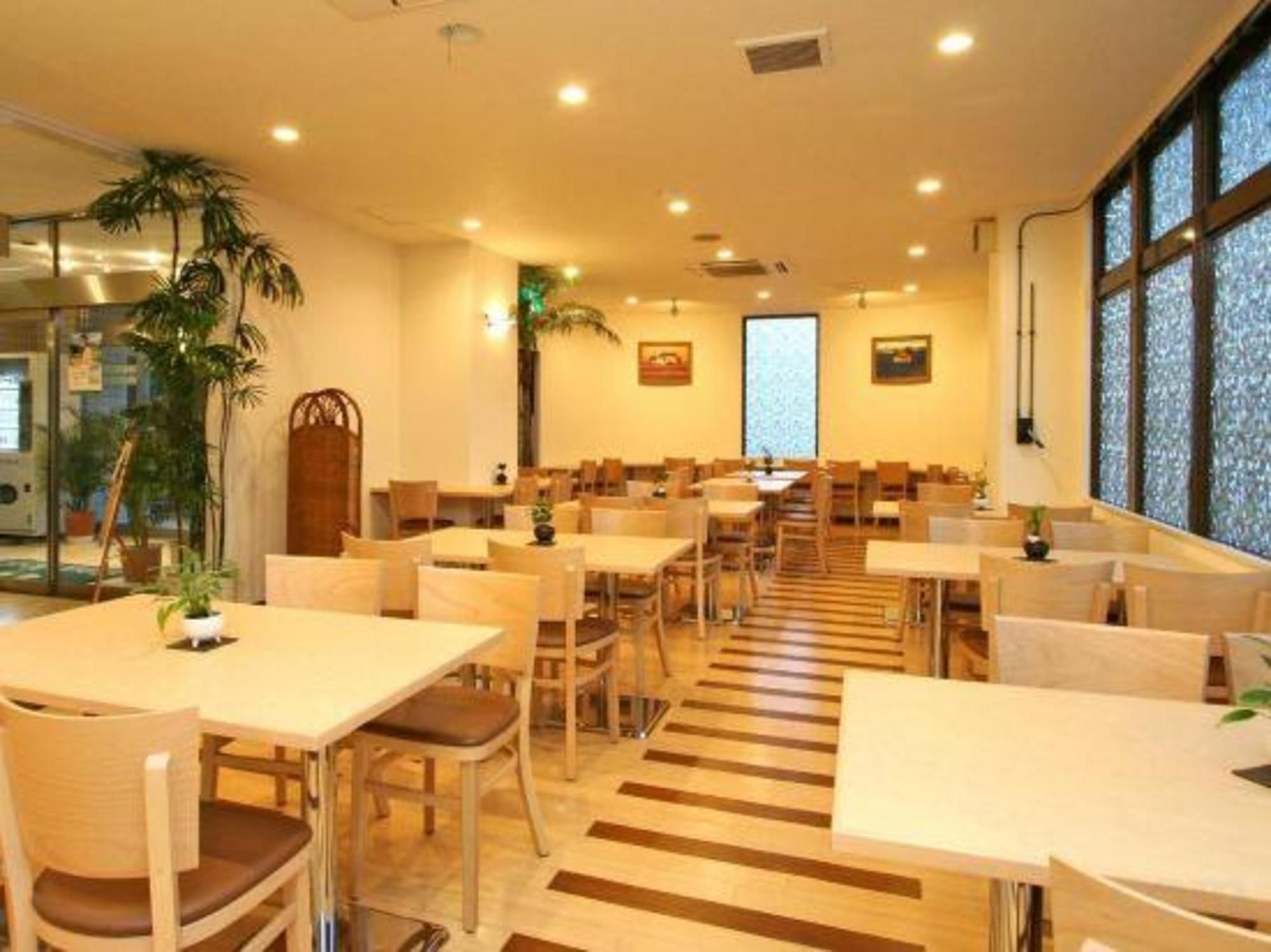 Urban Hotel Kokubu - Kirishima - Restaurant
