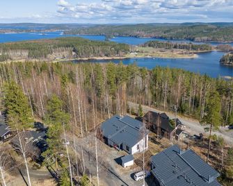 Spacious & Cozy 2BR Cabin at Riihivuori Peak - Jyväskylä - Näkymät ulkona