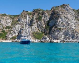 Giardino di Edo - Tropea - Caratteristiche struttura